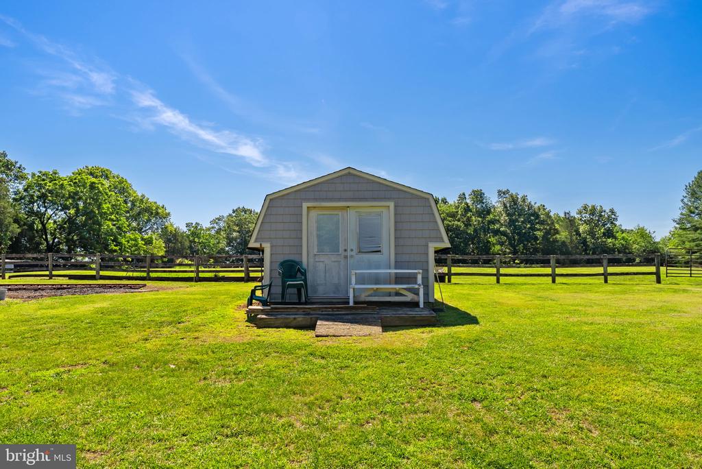 21147 CEDAR GROVE RD, CULPEPER, Virginia 22701, 4 Bedrooms Bedrooms, ,3 BathroomsBathrooms,Residential,21147 CEDAR GROVE RD,VACU2014130 MLS # VACU2014130