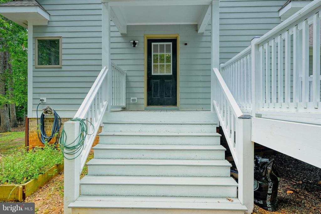 15112 ROSE VALLEY DR, MINERAL, Virginia 23117, 3 Bedrooms Bedrooms, ,2 BathroomsBathrooms,Residential,15112 ROSE VALLEY DR,VASP2043208 MLS # VASP2043208