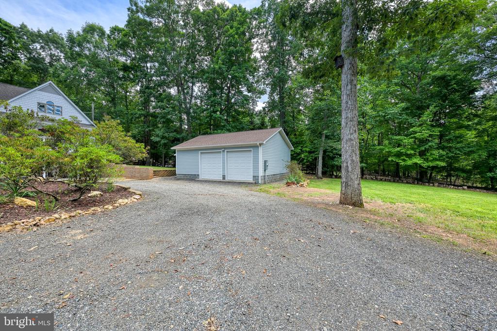 15112 ROSE VALLEY DR, MINERAL, Virginia 23117, 3 Bedrooms Bedrooms, ,2 BathroomsBathrooms,Residential,15112 ROSE VALLEY DR,VASP2043208 MLS # VASP2043208