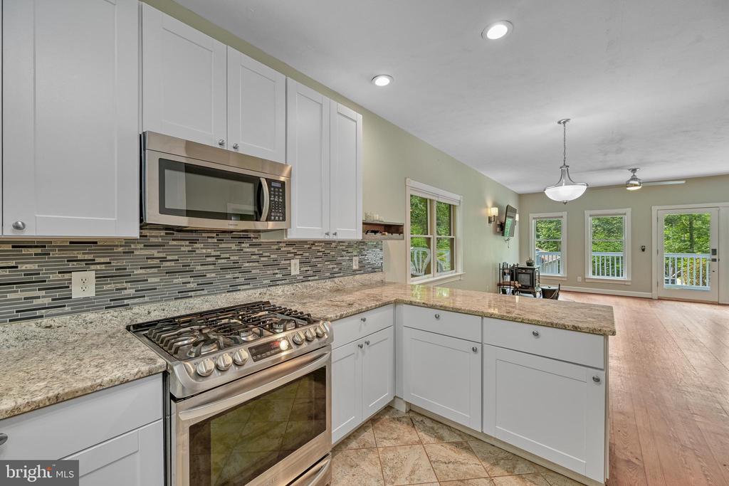 15112 ROSE VALLEY DR, MINERAL, Virginia 23117, 3 Bedrooms Bedrooms, ,2 BathroomsBathrooms,Residential,15112 ROSE VALLEY DR,VASP2043208 MLS # VASP2043208