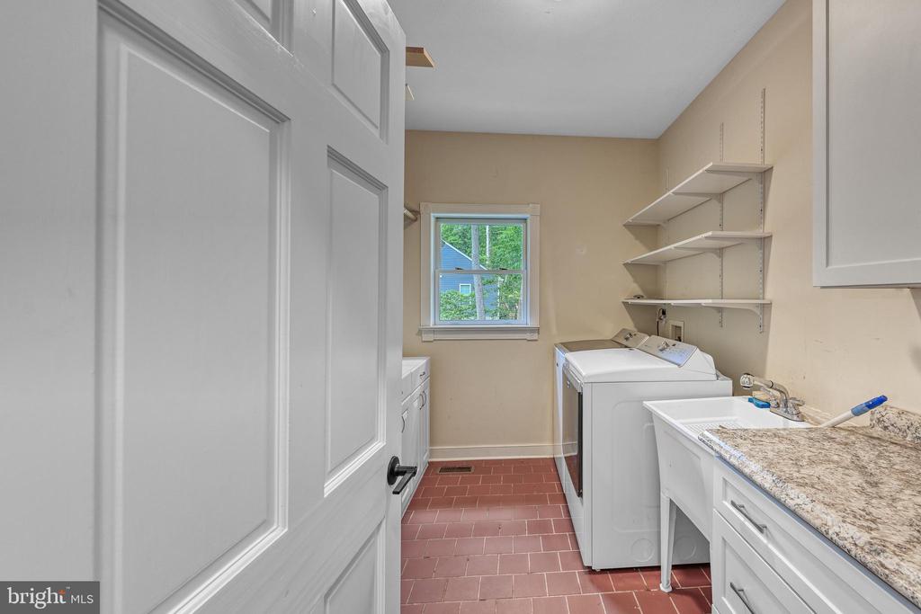 15112 ROSE VALLEY DR, MINERAL, Virginia 23117, 3 Bedrooms Bedrooms, ,2 BathroomsBathrooms,Residential,15112 ROSE VALLEY DR,VASP2043208 MLS # VASP2043208