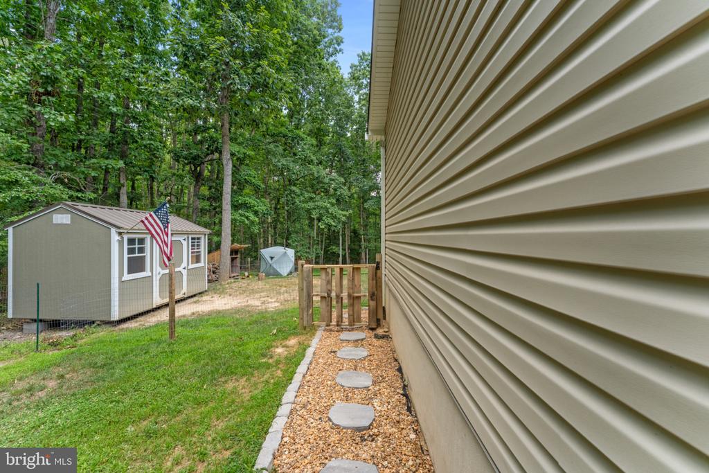 7021 RENO LN, FREDERICKSBURG, Virginia 22407, 3 Bedrooms Bedrooms, ,2 BathroomsBathrooms,Residential,7021 RENO LN,VASP2043188 MLS # VASP2043188
