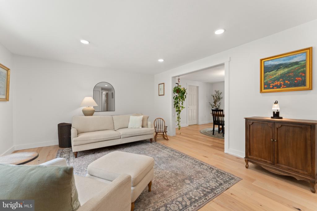 7021 RENO LN, FREDERICKSBURG, Virginia 22407, 3 Bedrooms Bedrooms, ,2 BathroomsBathrooms,Residential,7021 RENO LN,VASP2043188 MLS # VASP2043188