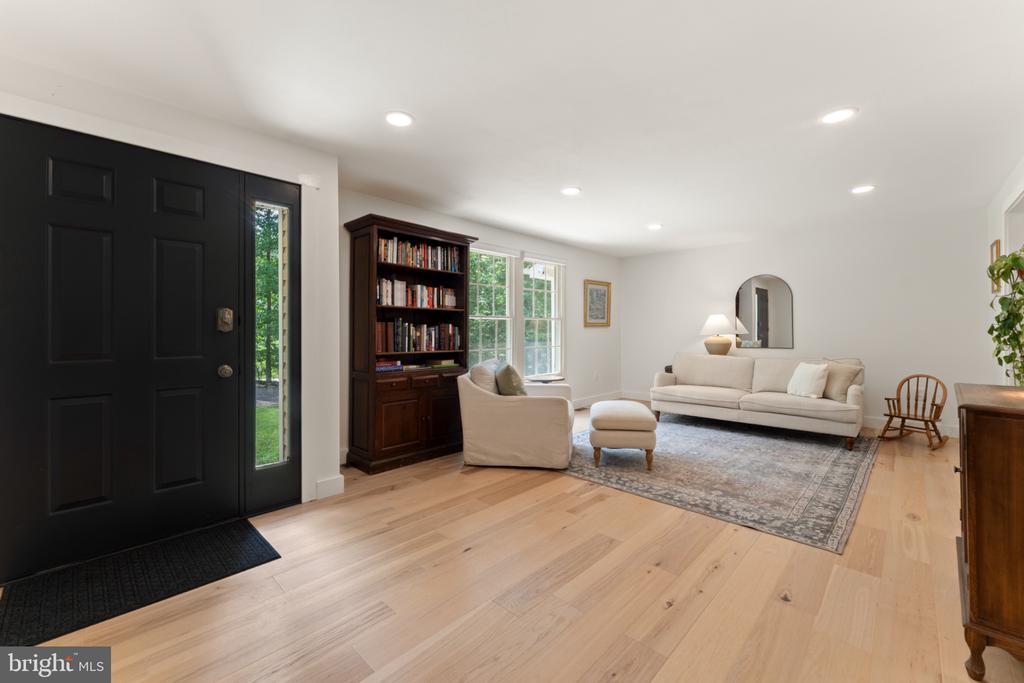 7021 RENO LN, FREDERICKSBURG, Virginia 22407, 3 Bedrooms Bedrooms, ,2 BathroomsBathrooms,Residential,7021 RENO LN,VASP2043188 MLS # VASP2043188