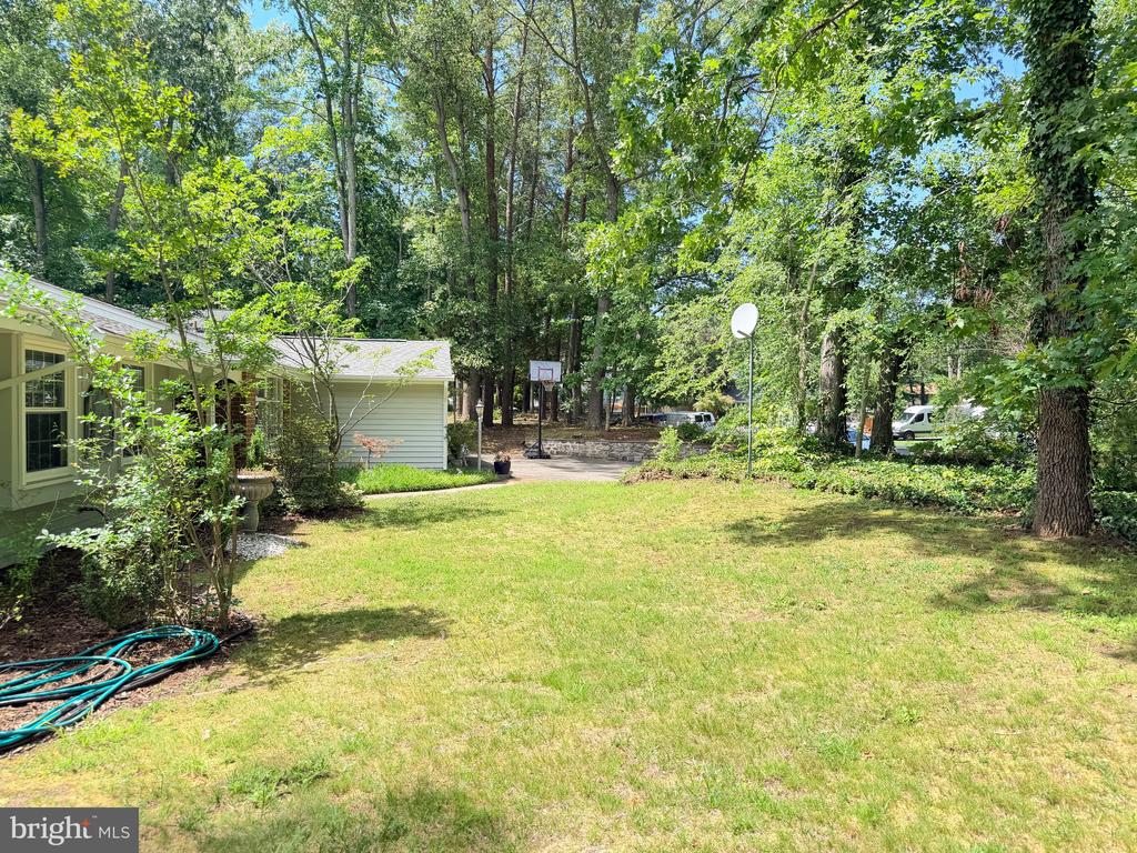 8 POND CIR, FREDERICKSBURG, Virginia 22407, 4 Bedrooms Bedrooms, ,2 BathroomsBathrooms,Residential,BREEZEWOOD,8 POND CIR,VASP2043234 MLS # VASP2043234