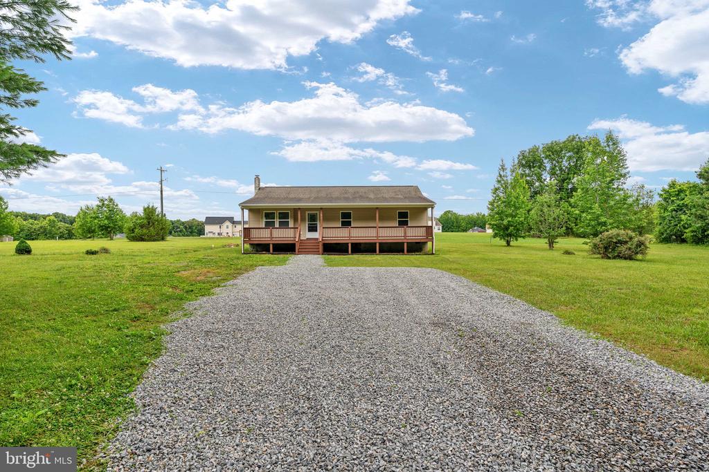 1229 BORDEN RD, BUMPASS, Virginia 23024, 3 Bedrooms Bedrooms, ,2 BathroomsBathrooms,Residential,1229 BORDEN RD,VALA2010128 MLS # VALA2010128