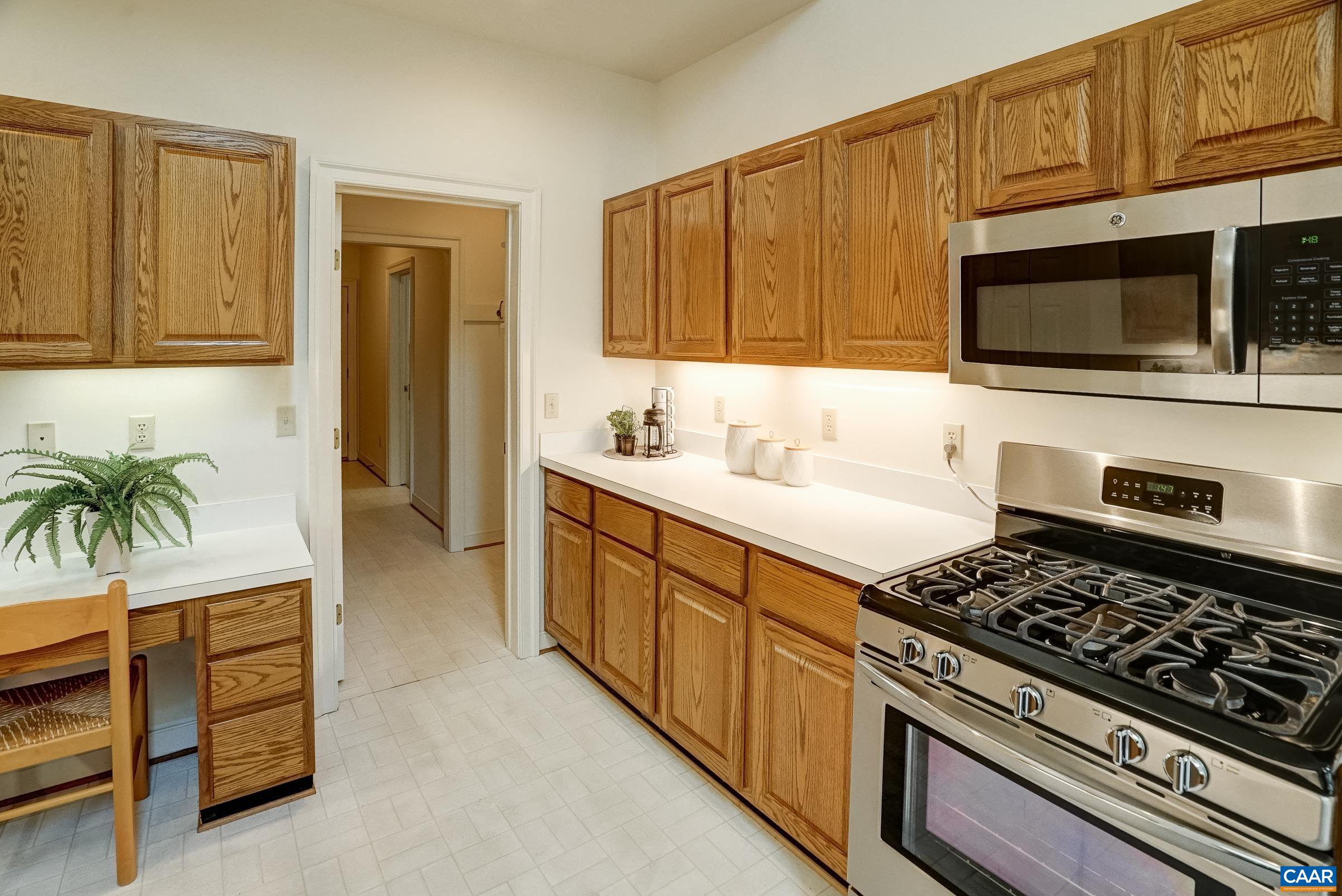 1130 HIGHLANDS DR, CHARLOTTESVILLE, Virginia 22901, 4 Bedrooms Bedrooms, ,2 BathroomsBathrooms,Residential,1130 HIGHLANDS DR,678754 MLS # 678754