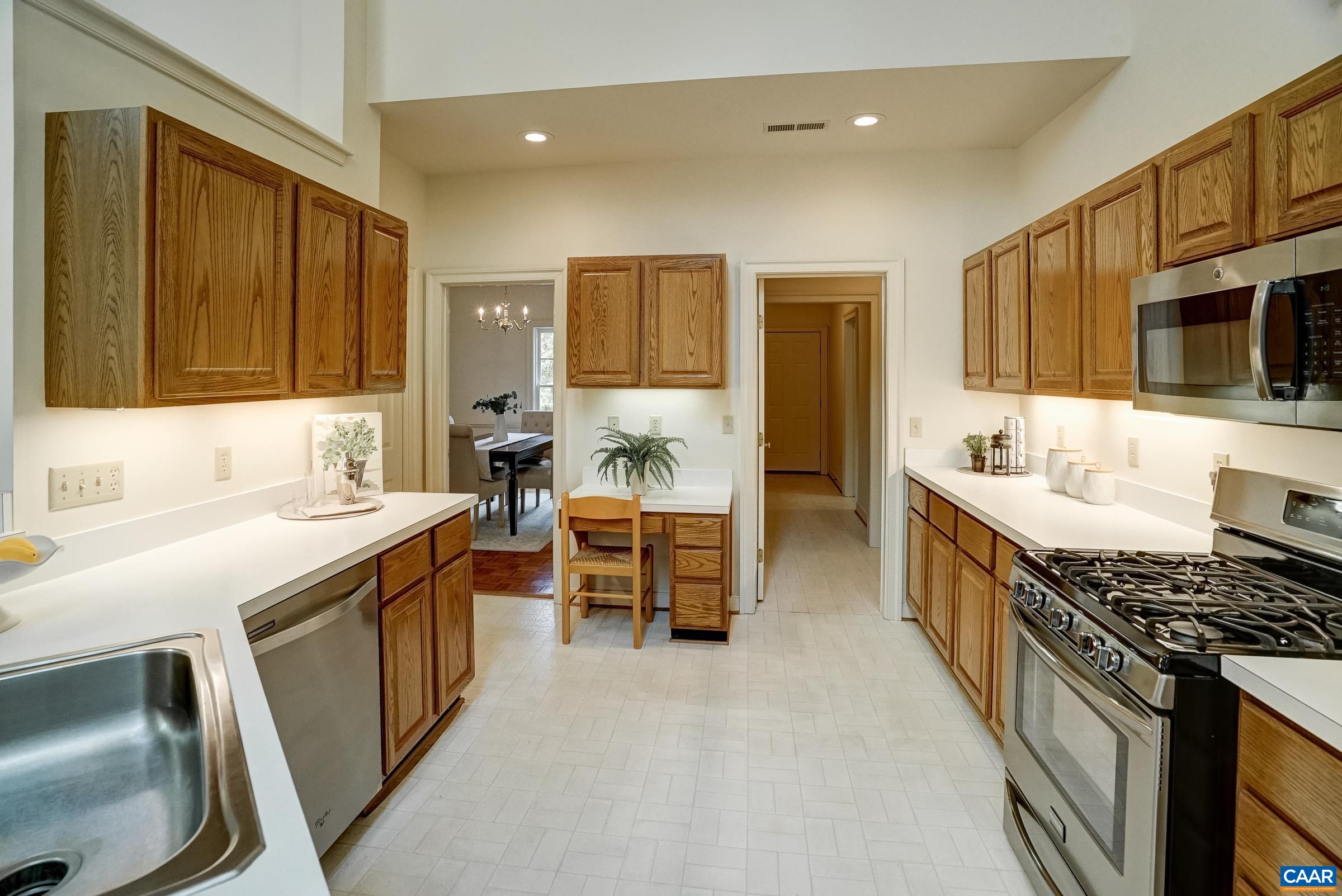 1130 HIGHLANDS DR, CHARLOTTESVILLE, Virginia 22901, 4 Bedrooms Bedrooms, ,2 BathroomsBathrooms,Residential,1130 HIGHLANDS DR,678754 MLS # 678754