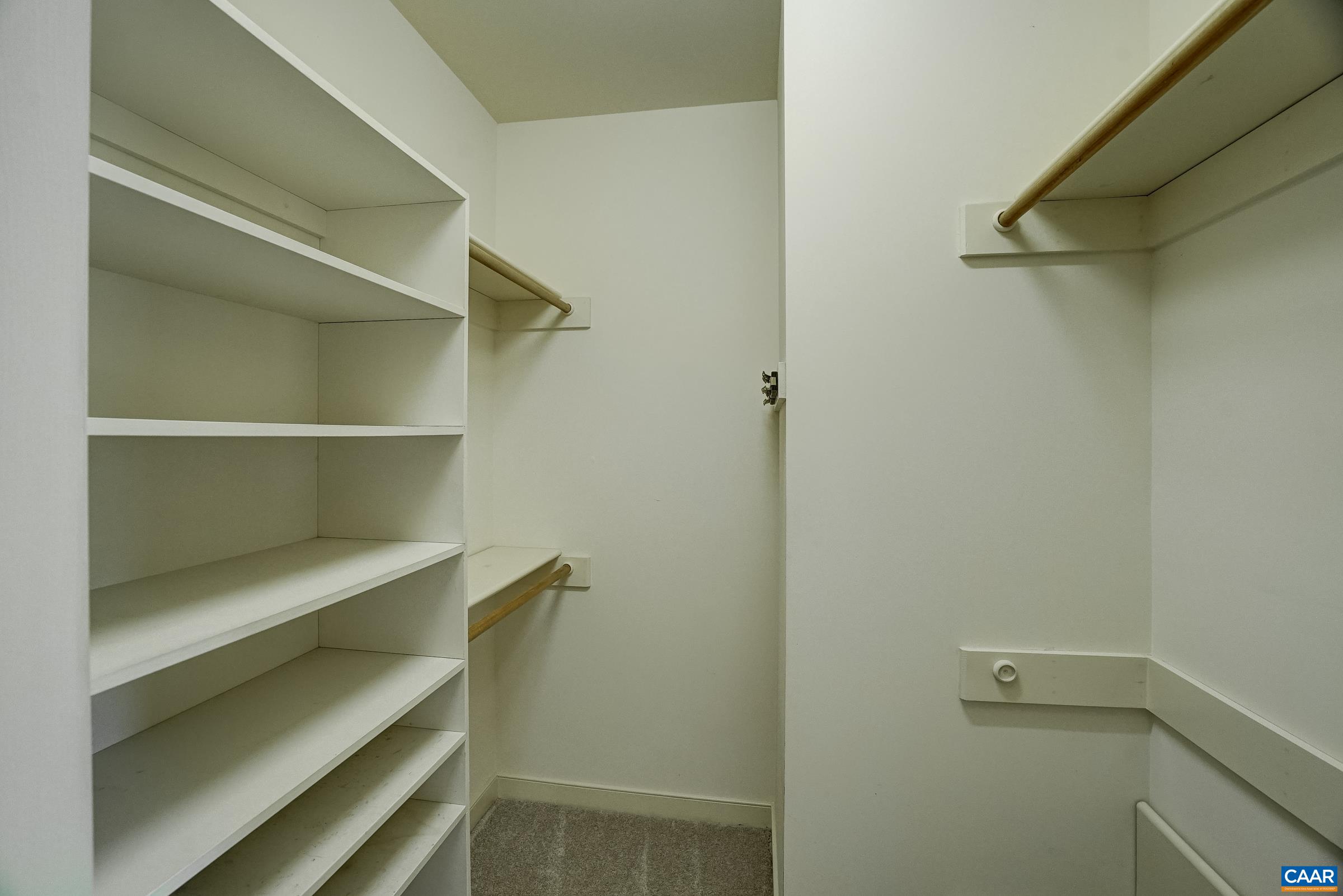 Walk -in closet