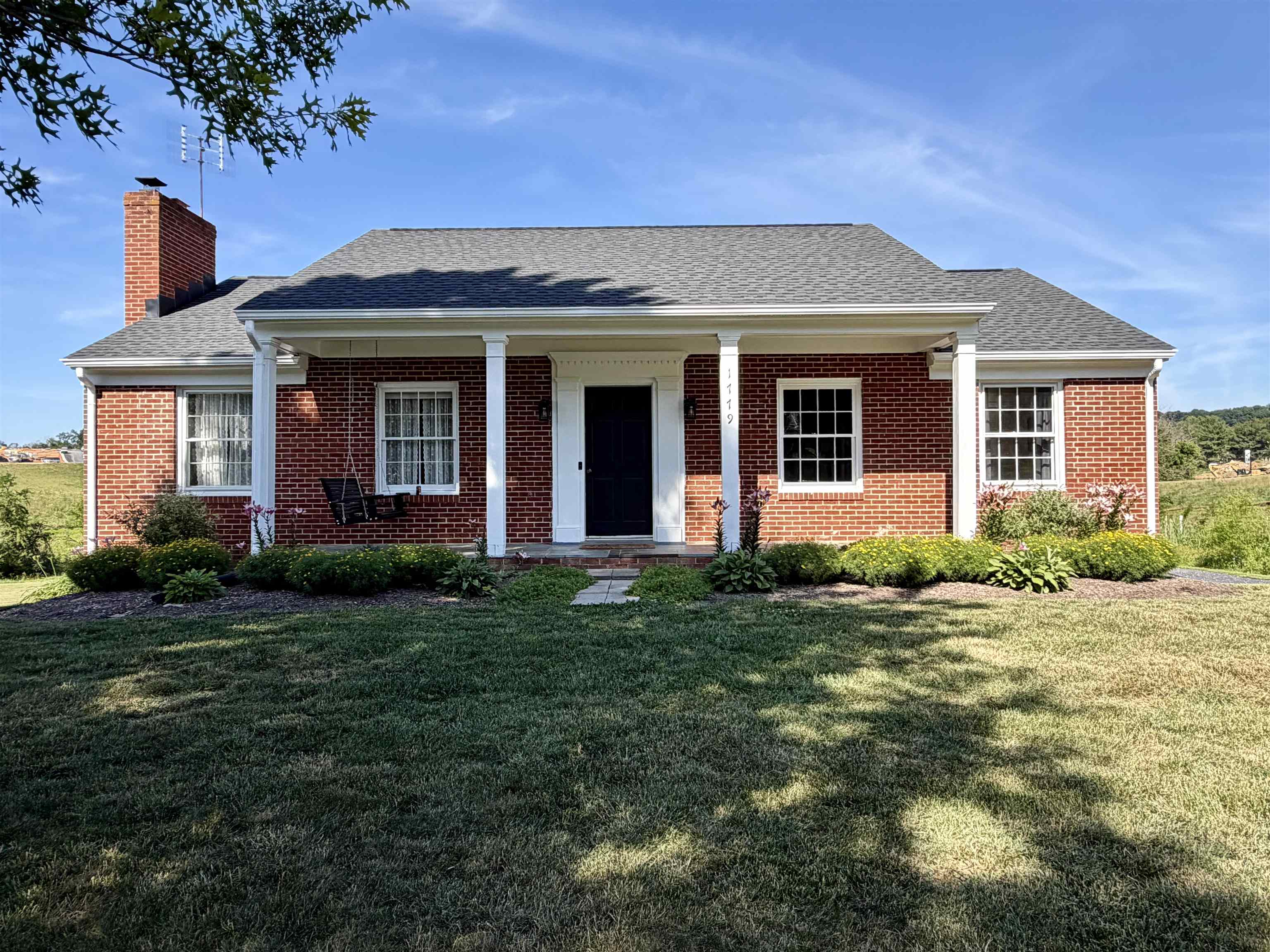 1779 BARTERBROOK RD, STAUNTON, Virginia 24401, 3 Bedrooms Bedrooms, ,1 BathroomBathrooms,Residential,1779 BARTERBROOK RD,678813 MLS # 678813