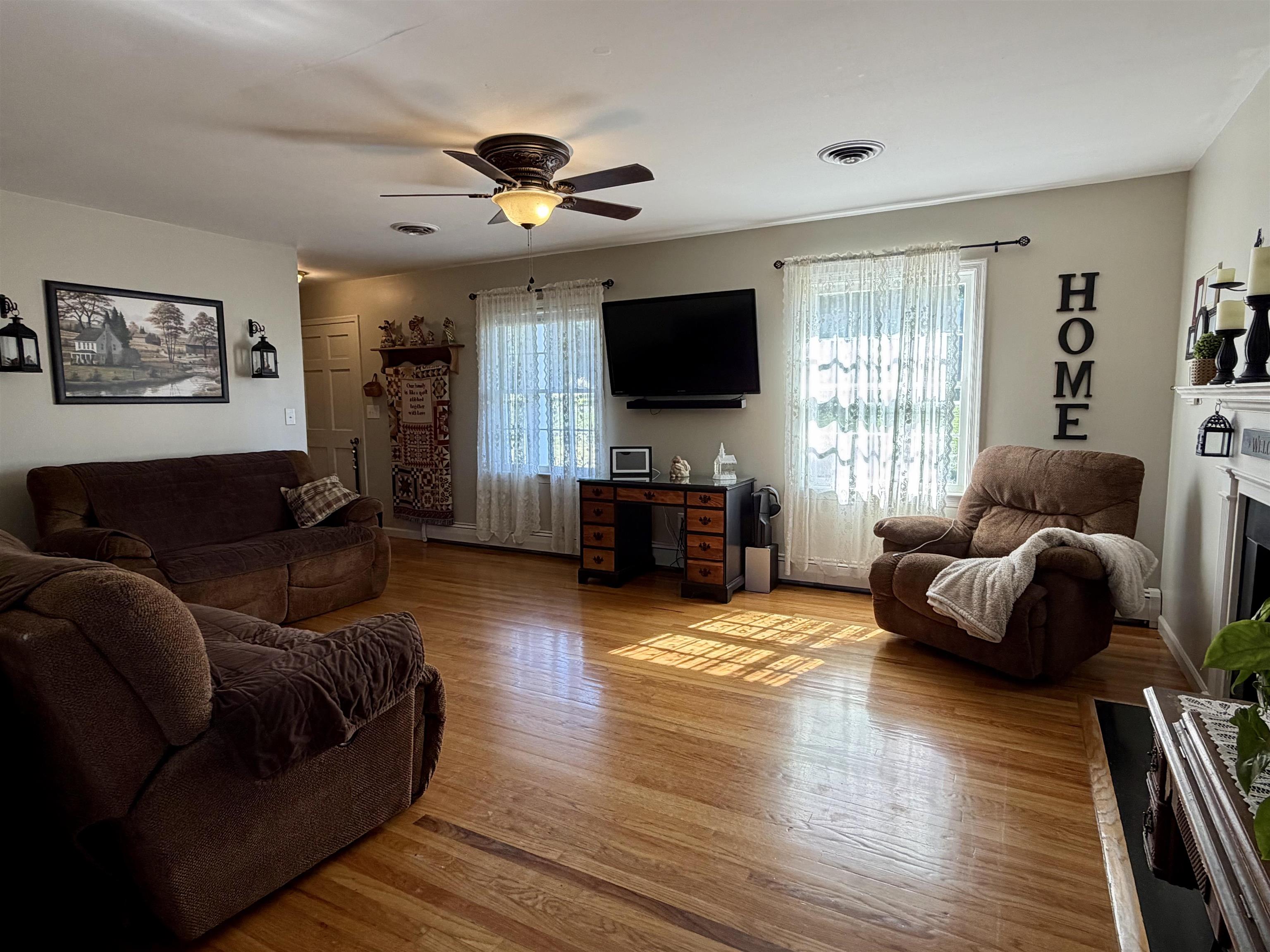 1779 BARTERBROOK RD, STAUNTON, Virginia 24401, 3 Bedrooms Bedrooms, ,1 BathroomBathrooms,Residential,1779 BARTERBROOK RD,678813 MLS # 678813