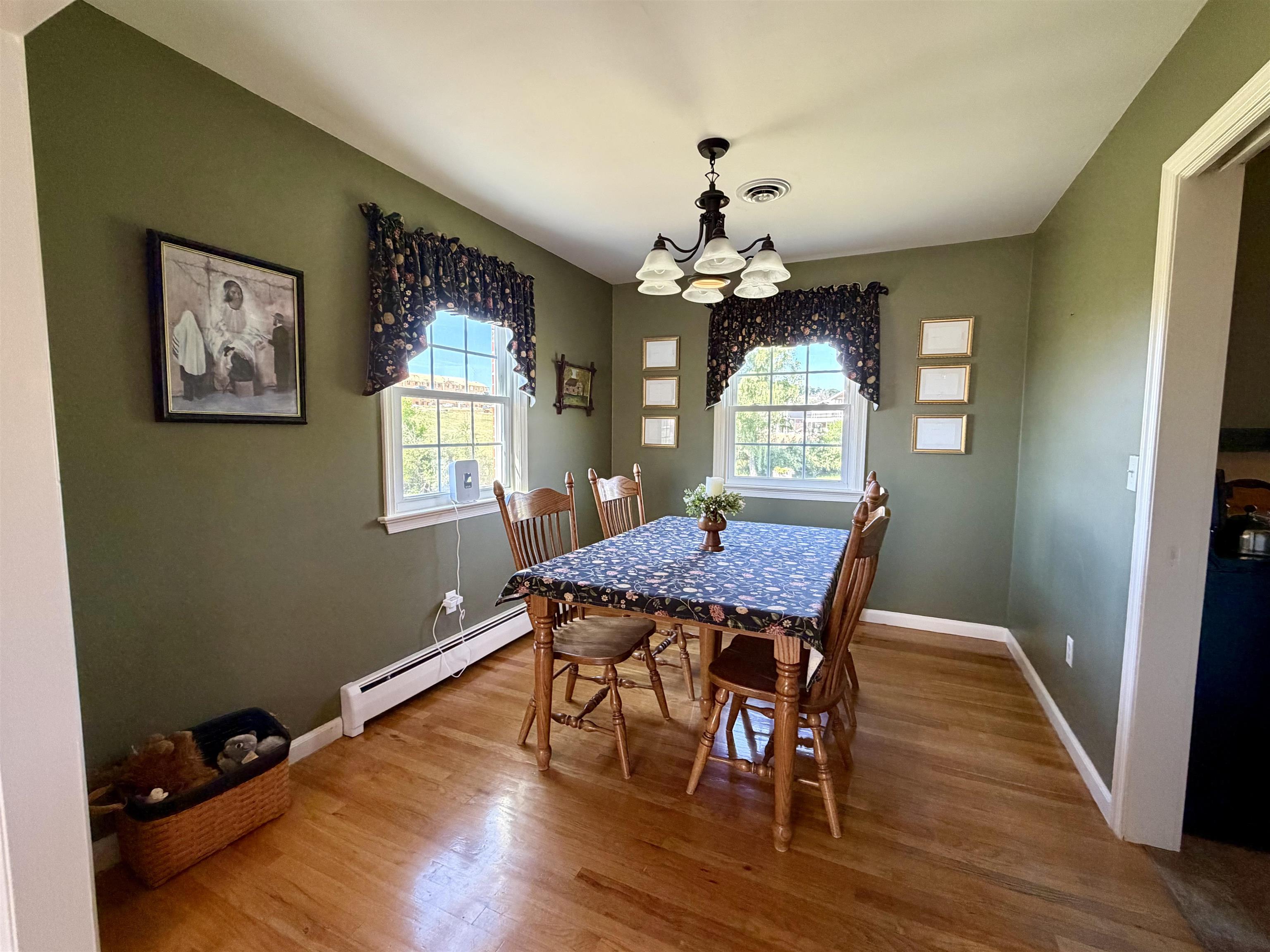 1779 BARTERBROOK RD, STAUNTON, Virginia 24401, 3 Bedrooms Bedrooms, ,1 BathroomBathrooms,Residential,1779 BARTERBROOK RD,678813 MLS # 678813