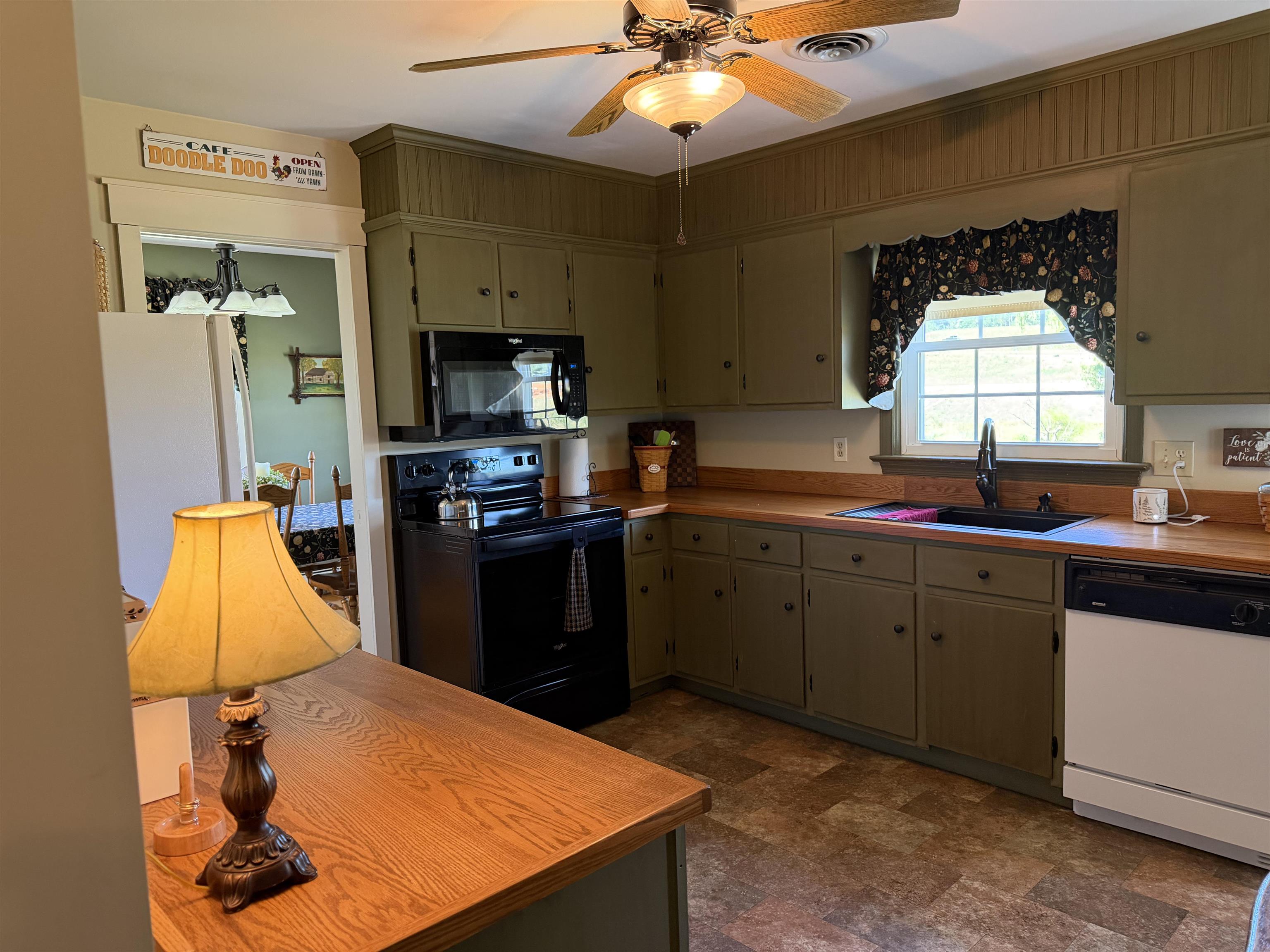 1779 BARTERBROOK RD, STAUNTON, Virginia 24401, 3 Bedrooms Bedrooms, ,1 BathroomBathrooms,Residential,1779 BARTERBROOK RD,678813 MLS # 678813
