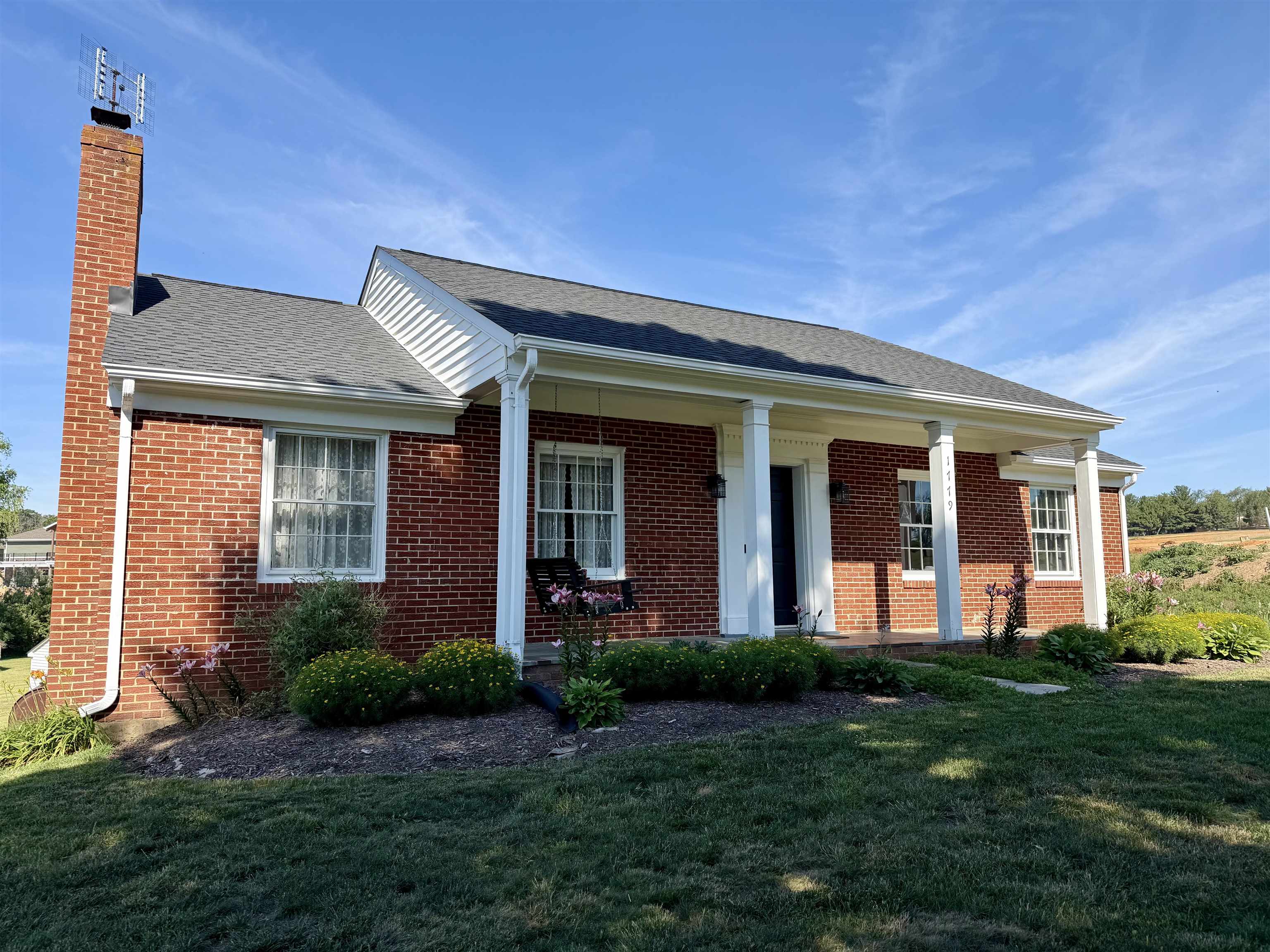 1779 BARTERBROOK RD, STAUNTON, Virginia 24401, 3 Bedrooms Bedrooms, ,1 BathroomBathrooms,Residential,1779 BARTERBROOK RD,678813 MLS # 678813