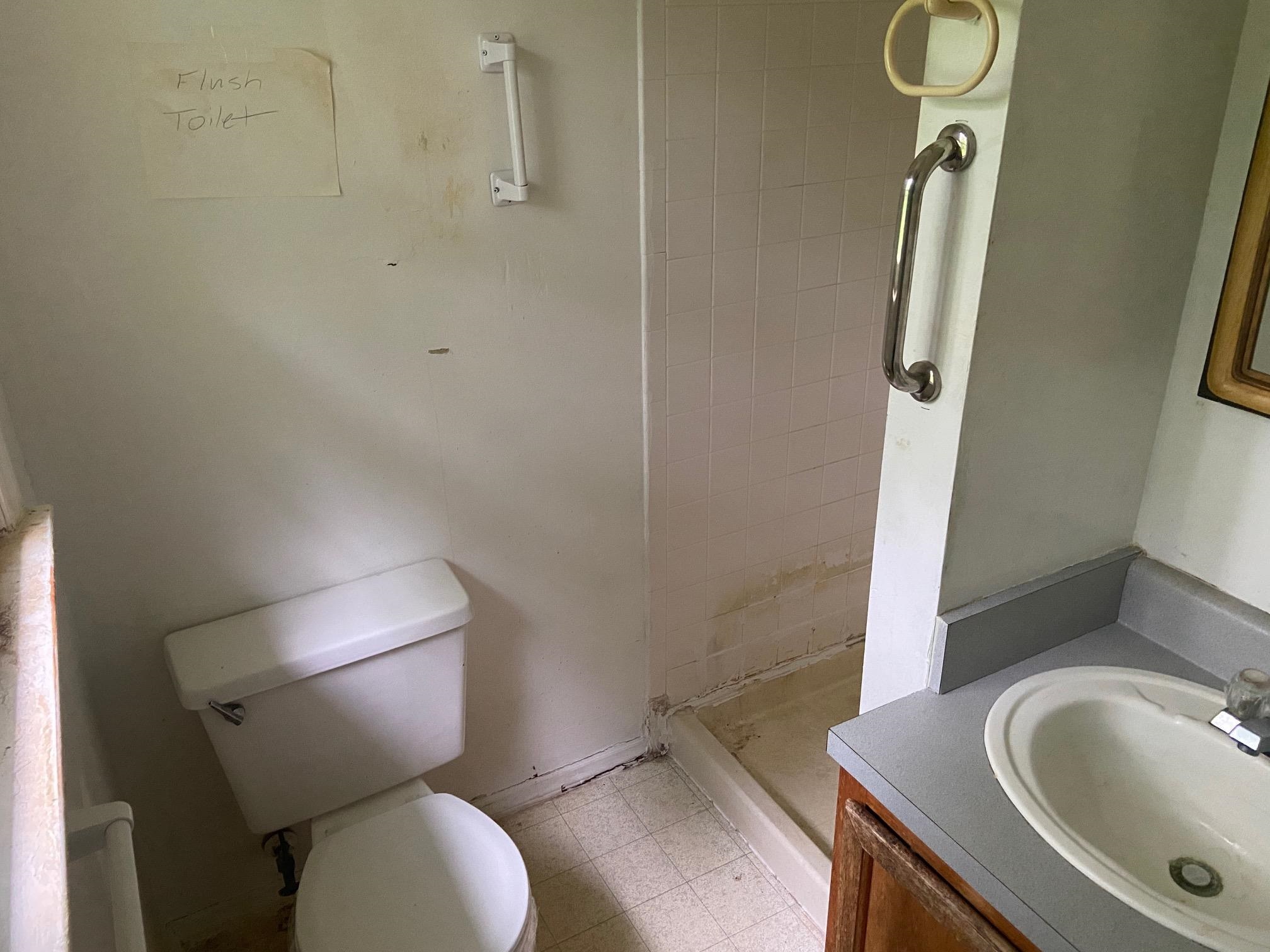 121 MOUNTAIN VIEW TER, HOT SPRINGS, Virginia 24445, 3 Bedrooms Bedrooms, ,2 BathroomsBathrooms,Residential,121 MOUNTAIN VIEW TER,678816 MLS # 678816