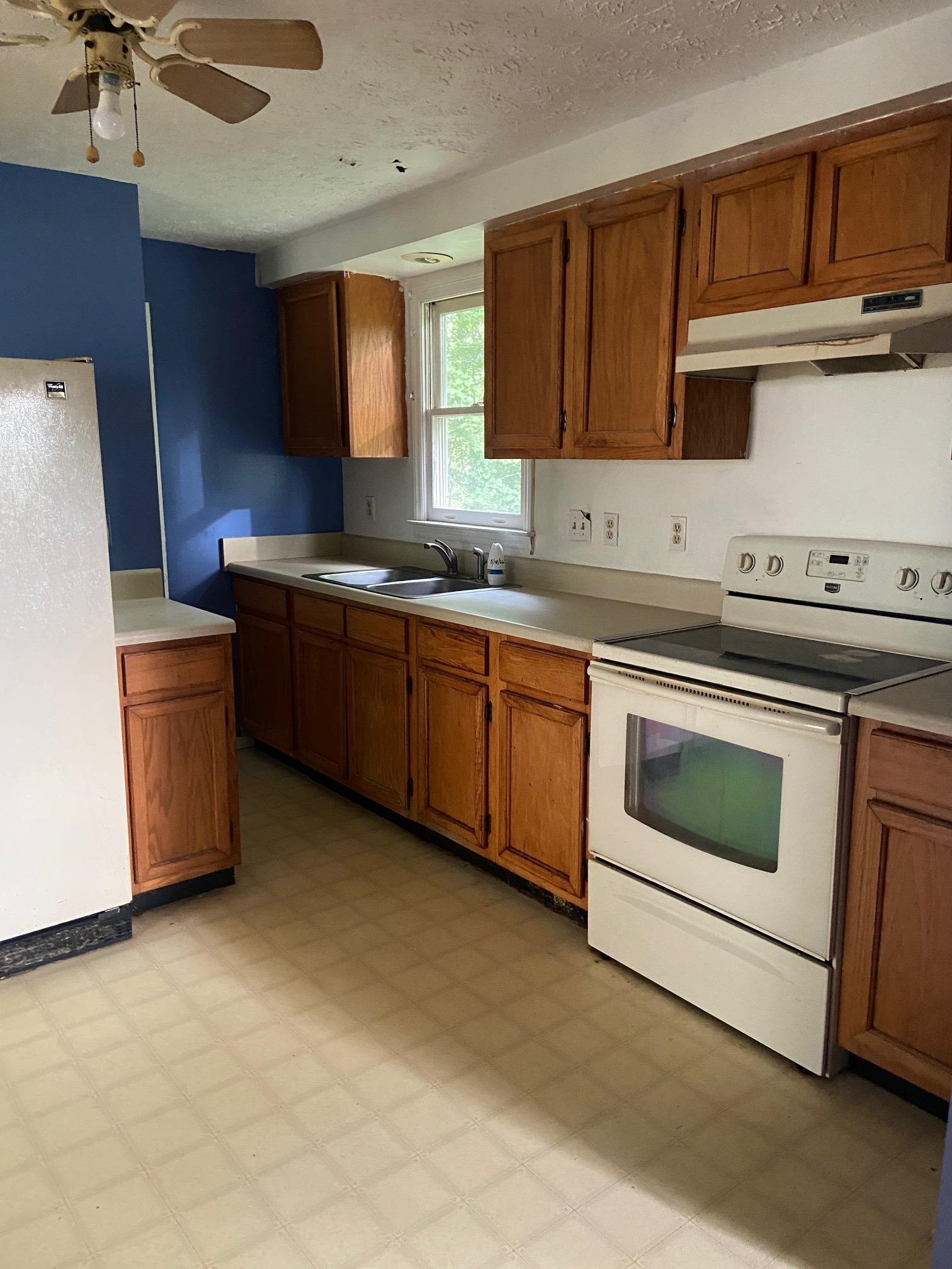 121 MOUNTAIN VIEW TER, HOT SPRINGS, Virginia 24445, 3 Bedrooms Bedrooms, ,2 BathroomsBathrooms,Residential,121 MOUNTAIN VIEW TER,678816 MLS # 678816