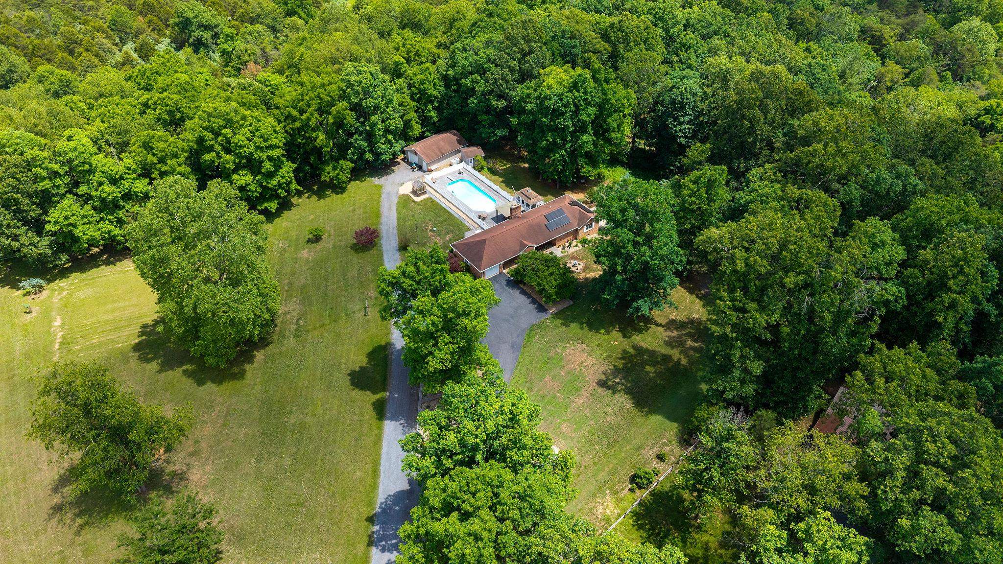 314 MCBRYDGE DR, SWOOPE, Virginia 24479, 3 Bedrooms Bedrooms, ,3 BathroomsBathrooms,Residential,314 MCBRYDGE DR,678820 MLS # 678820