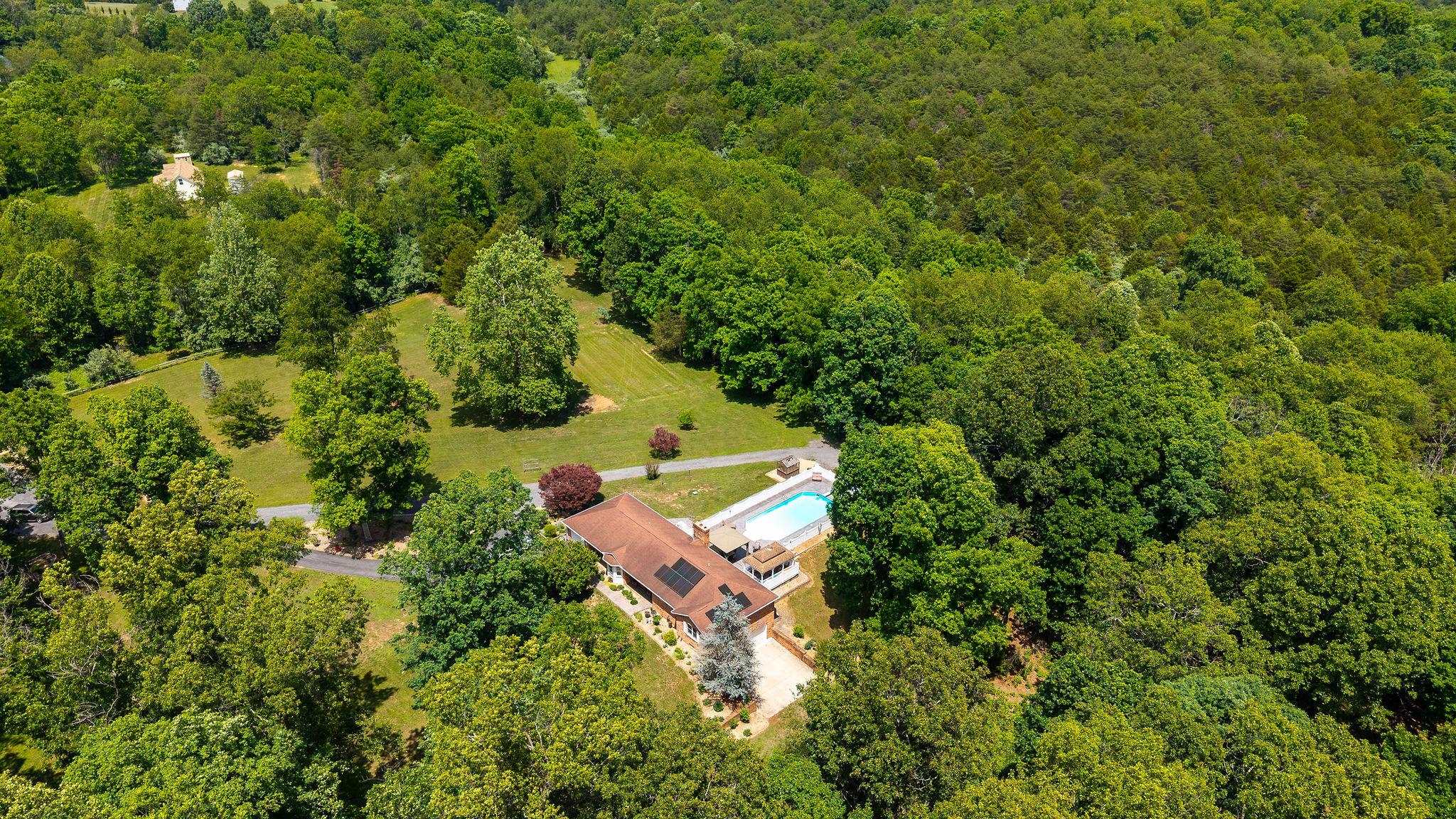 314 MCBRYDGE DR, SWOOPE, Virginia 24479, 3 Bedrooms Bedrooms, ,3 BathroomsBathrooms,Residential,314 MCBRYDGE DR,678820 MLS # 678820