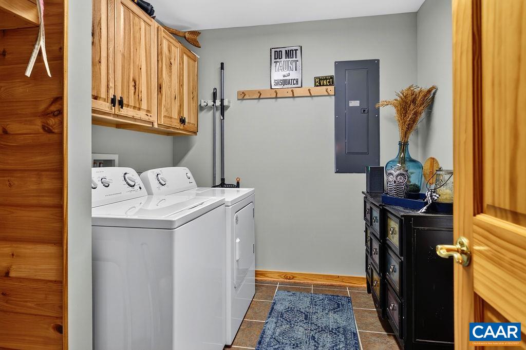 Spacious laundry/ mudroom on the main level.