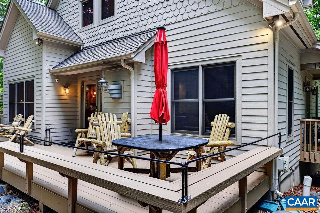 1300 BLUE RIDGE DR, WINTERGREEN RESORT, Virginia 22967, 3 Bedrooms Bedrooms, ,2 BathroomsBathrooms,Residential,1300 BLUE RIDGE DR,678821 MLS # 678821