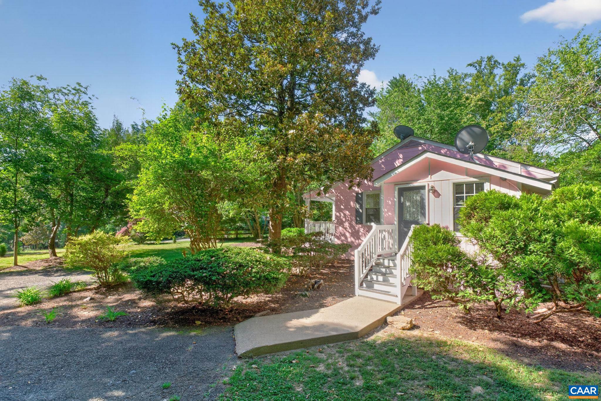 7068 PORTERS RD, ESMONT, Virginia 22937, 2 Bedrooms Bedrooms, ,1 BathroomBathrooms,Residential,7068 PORTERS RD,678824 MLS # 678824