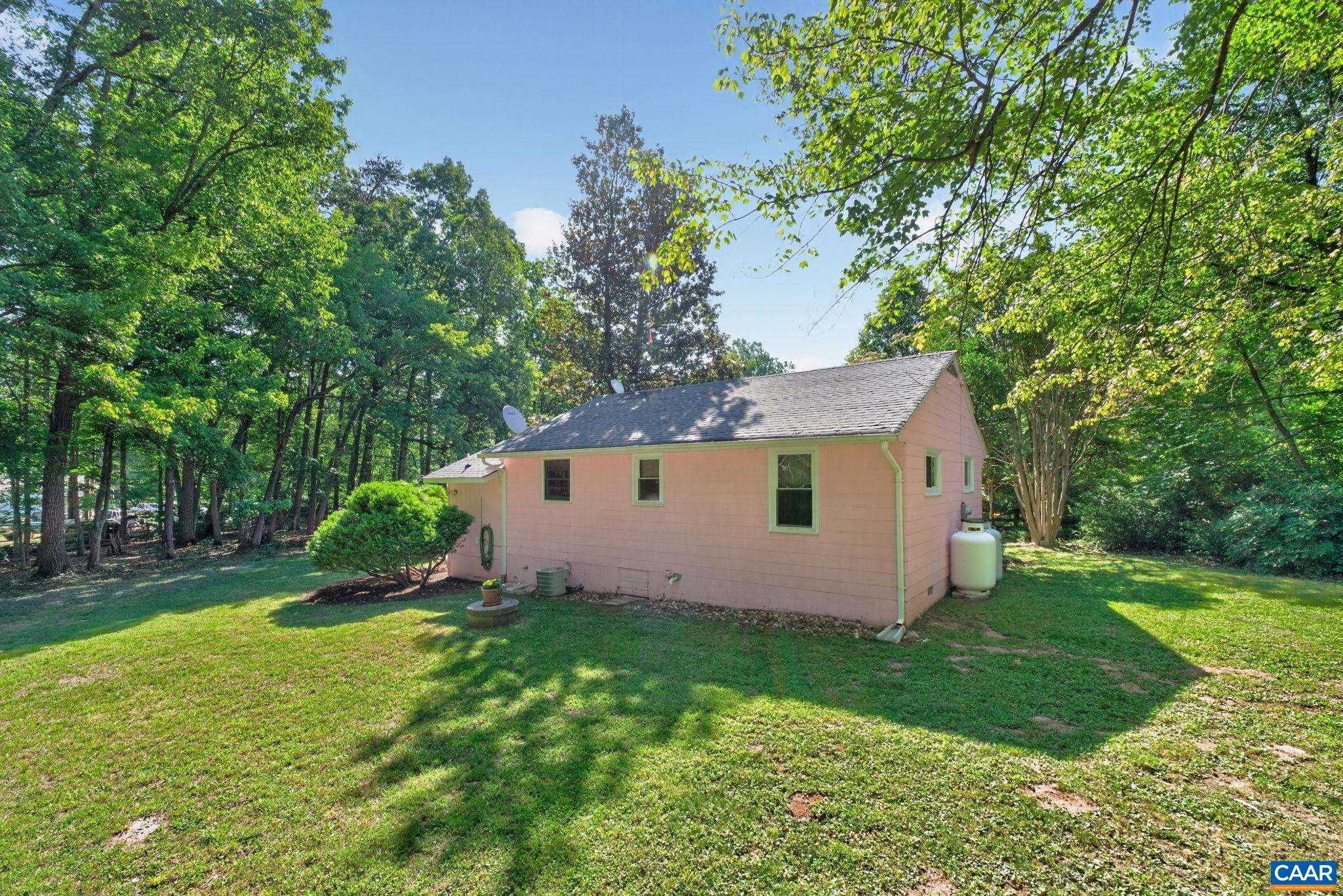 7068 PORTERS RD, ESMONT, Virginia 22937, 2 Bedrooms Bedrooms, ,1 BathroomBathrooms,Residential,7068 PORTERS RD,678824 MLS # 678824