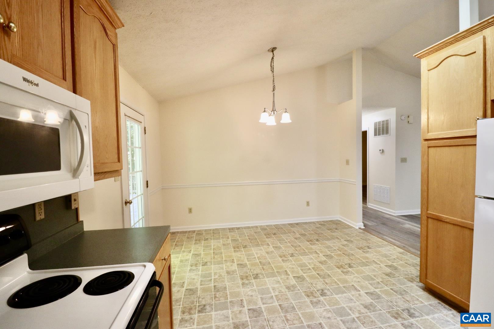 3 SIOUX CT, PALMYRA, Virginia 22963, 3 Bedrooms Bedrooms, ,3 BathroomsBathrooms,Residential,3 SIOUX CT,678827 MLS # 678827