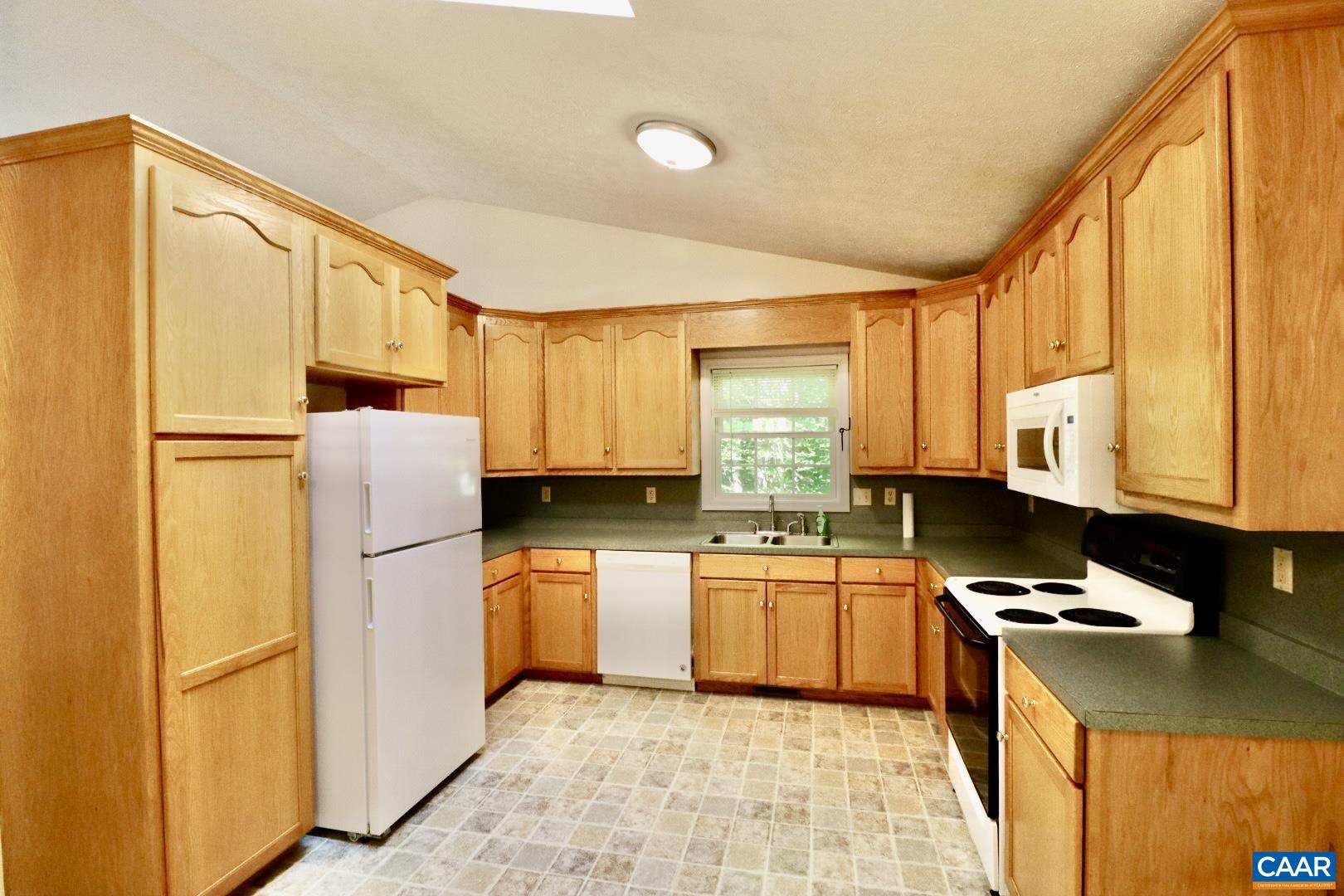 3 SIOUX CT, PALMYRA, Virginia 22963, 3 Bedrooms Bedrooms, ,3 BathroomsBathrooms,Residential,3 SIOUX CT,678827 MLS # 678827
