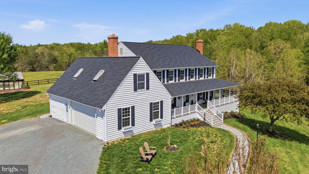 5191 BEACH RIDGE LANE, AMISSVILLE, Virginia 20106, 5 Bedrooms Bedrooms, ,3 BathroomsBathrooms,Residential,5191 BEACH RIDGE LANE,VACU2010766 MLS # VACU2010766