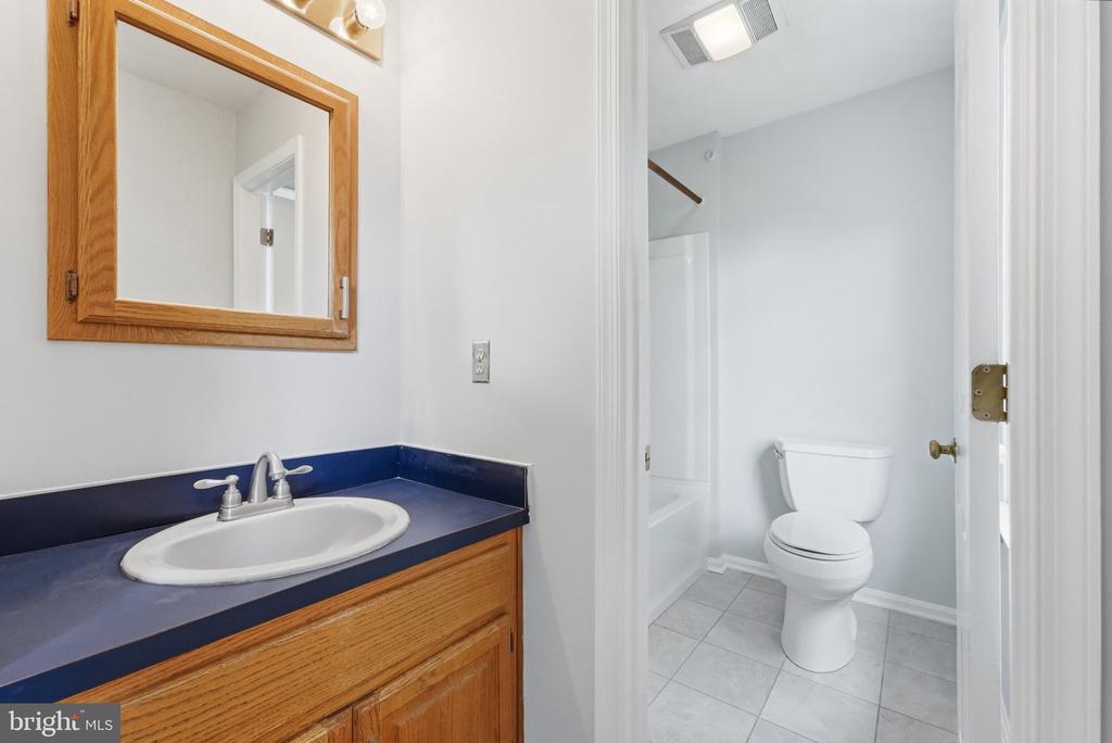 20128 BUCK RUN CT, CULPEPER, Virginia 22701, 3 Bedrooms Bedrooms, ,2 BathroomsBathrooms,Residential,20128 BUCK RUN CT,VACU2014000 MLS # VACU2014000