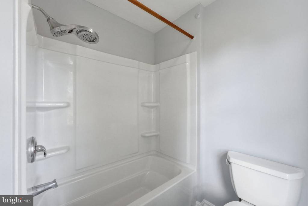 20128 BUCK RUN CT, CULPEPER, Virginia 22701, 3 Bedrooms Bedrooms, ,2 BathroomsBathrooms,Residential,20128 BUCK RUN CT,VACU2014000 MLS # VACU2014000