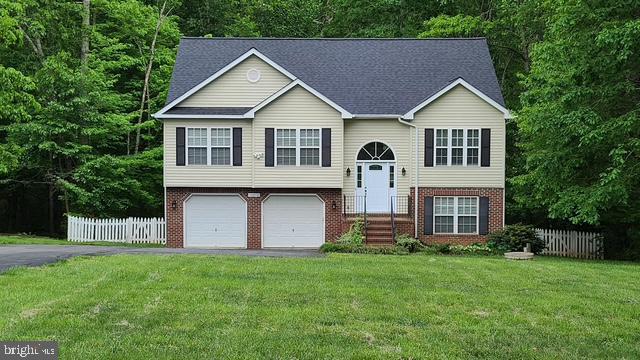 12816 GARRISON LN, SPOTSYLVANIA, Virginia 22551, 4 Bedrooms Bedrooms, ,3 BathroomsBathrooms,Residential,12816 GARRISON LN,VASP2042766 MLS # VASP2042766