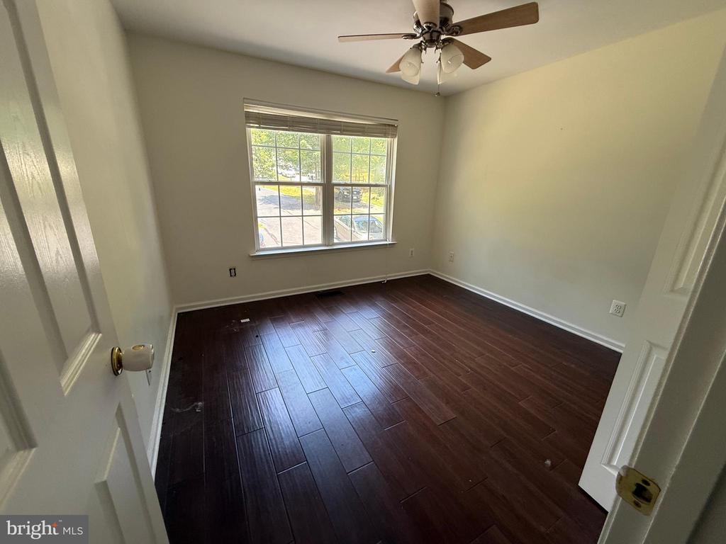 12816 GARRISON LN, SPOTSYLVANIA, Virginia 22551, 4 Bedrooms Bedrooms, ,3 BathroomsBathrooms,Residential,12816 GARRISON LN,VASP2042766 MLS # VASP2042766
