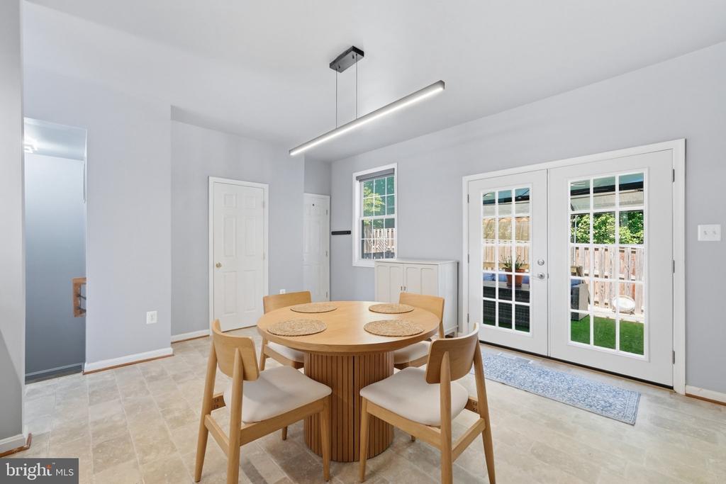 53 SIRE WAY, WARRENTON, Virginia 20186, 3 Bedrooms Bedrooms, ,2 BathroomsBathrooms,Residential,53 SIRE WAY,VAFQ2022498 MLS # VAFQ2022498