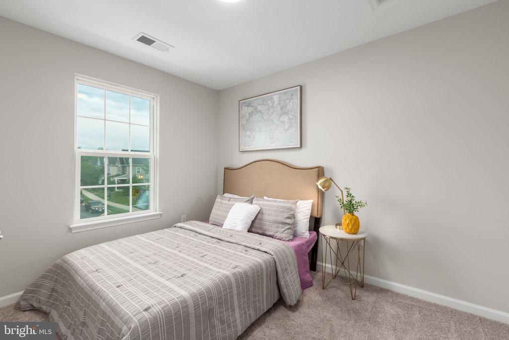 8647 ROSECRANS LN, SPOTSYLVANIA, Virginia 22553, 3 Bedrooms Bedrooms, ,2 BathroomsBathrooms,Residential,8647 ROSECRANS LN,VASP2042786 MLS # VASP2042786