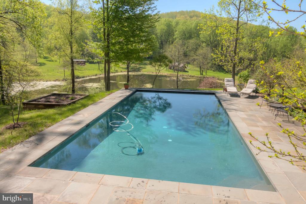 3665 CREELS LN, THE PLAINS, Virginia 20198, 6 Bedrooms Bedrooms, ,6 BathroomsBathrooms,Residential,3665 CREELS LN,VAFQ2021256 MLS # VAFQ2021256