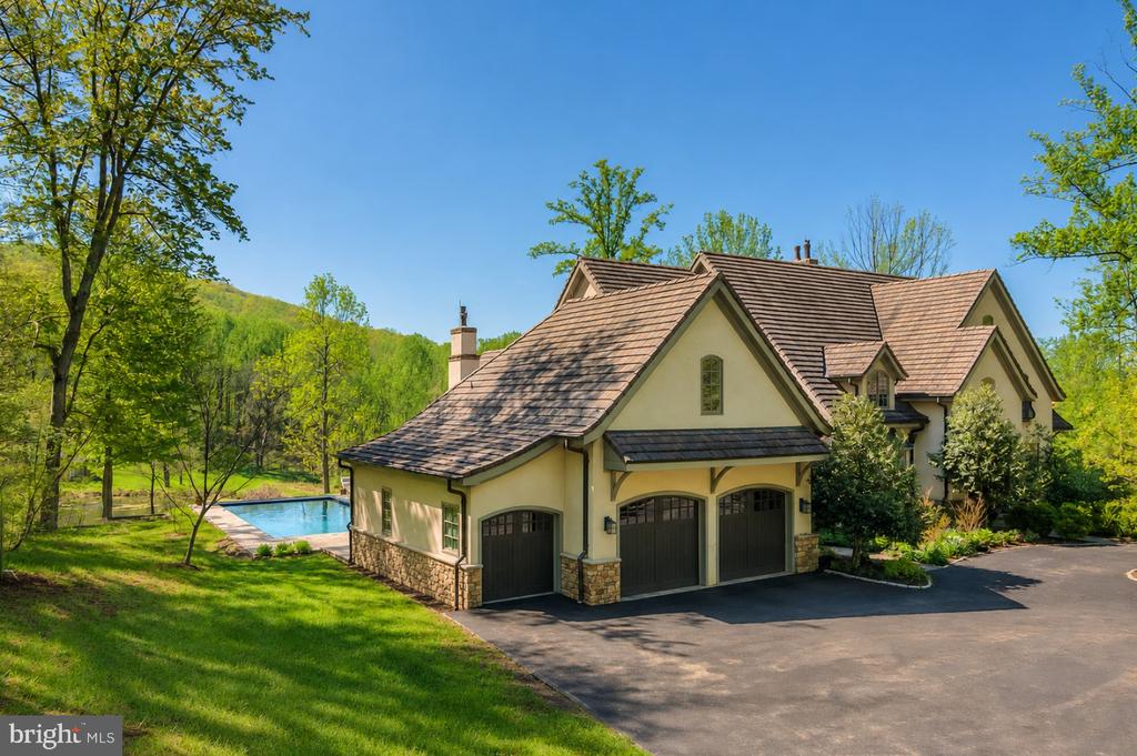 3665 CREELS LN, THE PLAINS, Virginia 20198, 6 Bedrooms Bedrooms, ,6 BathroomsBathrooms,Residential,3665 CREELS LN,VAFQ2021256 MLS # VAFQ2021256