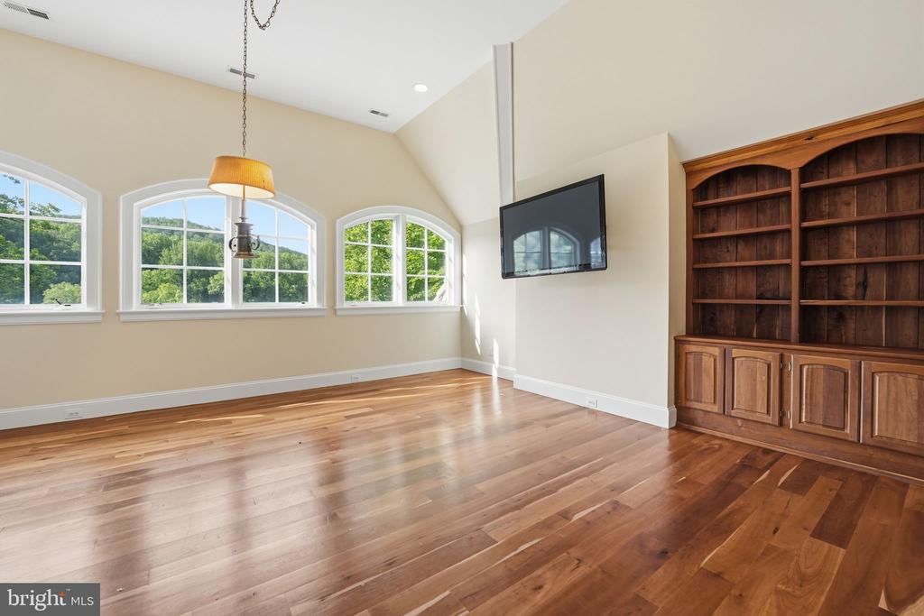 3665 CREELS LN, THE PLAINS, Virginia 20198, 6 Bedrooms Bedrooms, ,6 BathroomsBathrooms,Residential,3665 CREELS LN,VAFQ2021256 MLS # VAFQ2021256