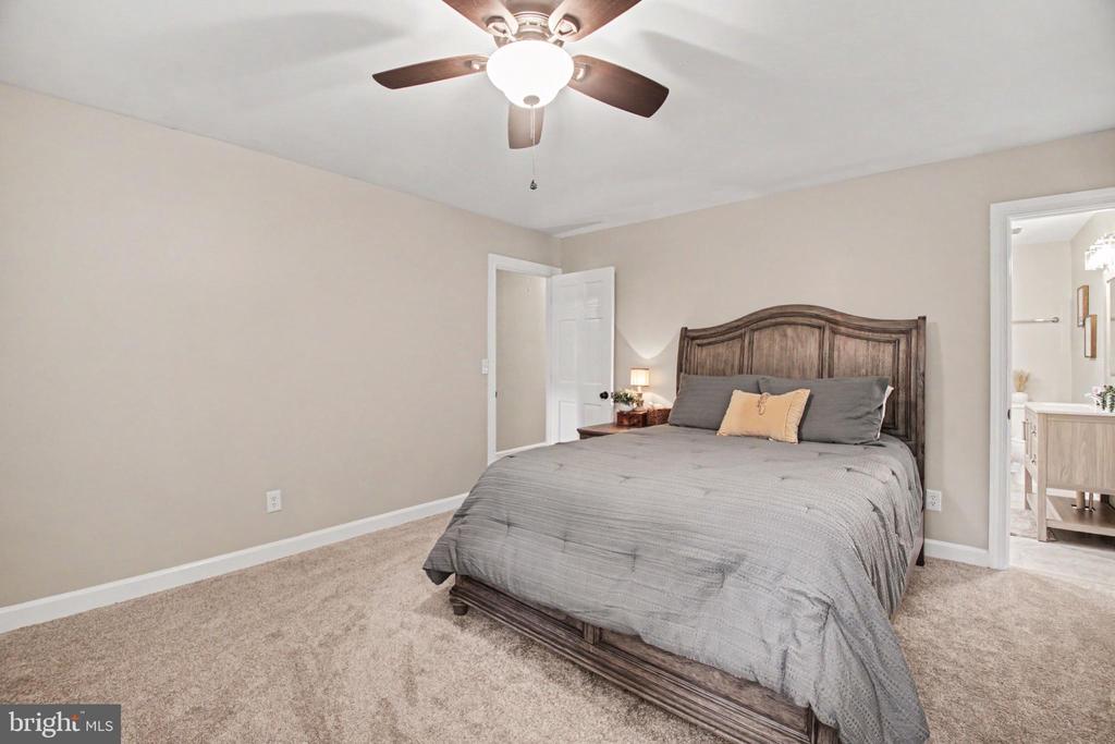 10224 MILL POND RD, SPOTSYLVANIA, Virginia 22551, 5 Bedrooms Bedrooms, ,3 BathroomsBathrooms,Residential,10224 MILL POND RD,VASP2042974 MLS # VASP2042974
