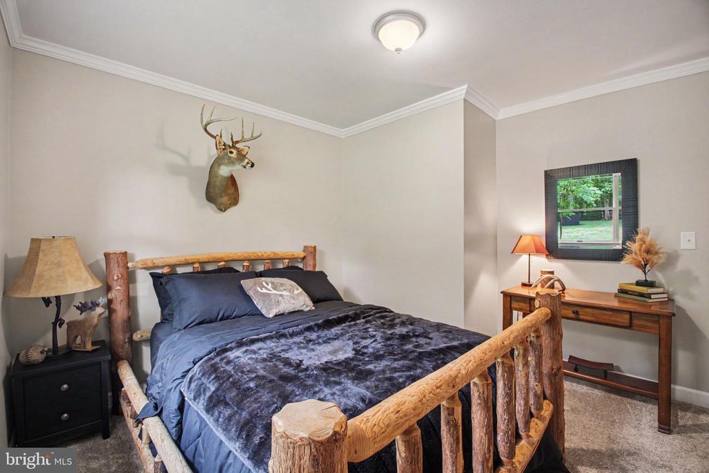 10224 MILL POND RD, SPOTSYLVANIA, Virginia 22551, 5 Bedrooms Bedrooms, ,3 BathroomsBathrooms,Residential,10224 MILL POND RD,VASP2042974 MLS # VASP2042974