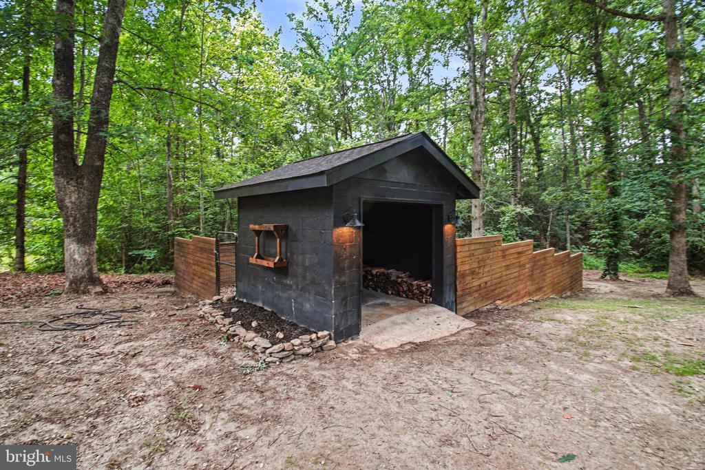10224 MILL POND RD, SPOTSYLVANIA, Virginia 22551, 5 Bedrooms Bedrooms, ,3 BathroomsBathrooms,Residential,10224 MILL POND RD,VASP2042974 MLS # VASP2042974