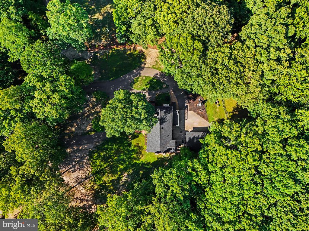 10224 MILL POND RD, SPOTSYLVANIA, Virginia 22551, 5 Bedrooms Bedrooms, ,3 BathroomsBathrooms,Residential,10224 MILL POND RD,VASP2042974 MLS # VASP2042974