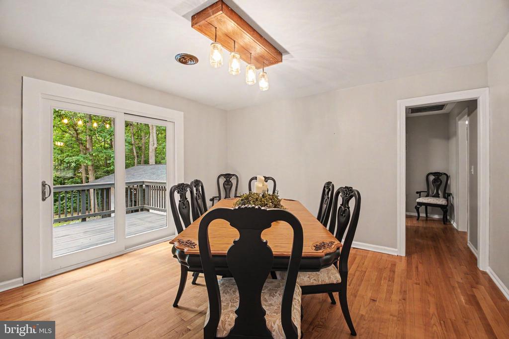 10224 MILL POND RD, SPOTSYLVANIA, Virginia 22551, 5 Bedrooms Bedrooms, ,3 BathroomsBathrooms,Residential,10224 MILL POND RD,VASP2042974 MLS # VASP2042974