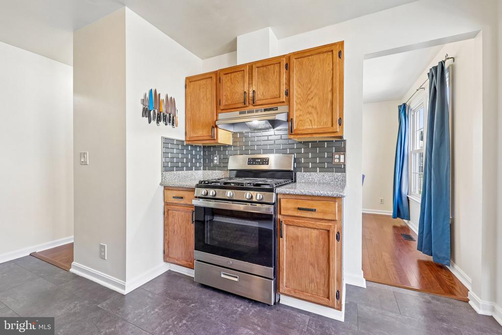739 ARBOR CT, WARRENTON, Virginia 20186, 3 Bedrooms Bedrooms, ,2 BathroomsBathrooms,Residential,739 ARBOR CT,VAFQ2021870 MLS # VAFQ2021870