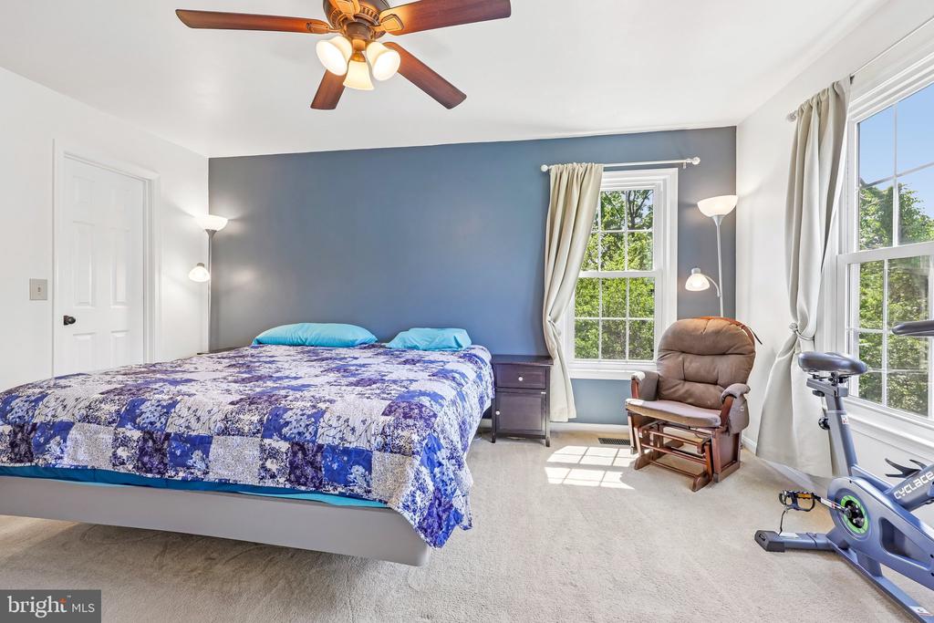 739 ARBOR CT, WARRENTON, Virginia 20186, 3 Bedrooms Bedrooms, ,2 BathroomsBathrooms,Residential,739 ARBOR CT,VAFQ2021870 MLS # VAFQ2021870