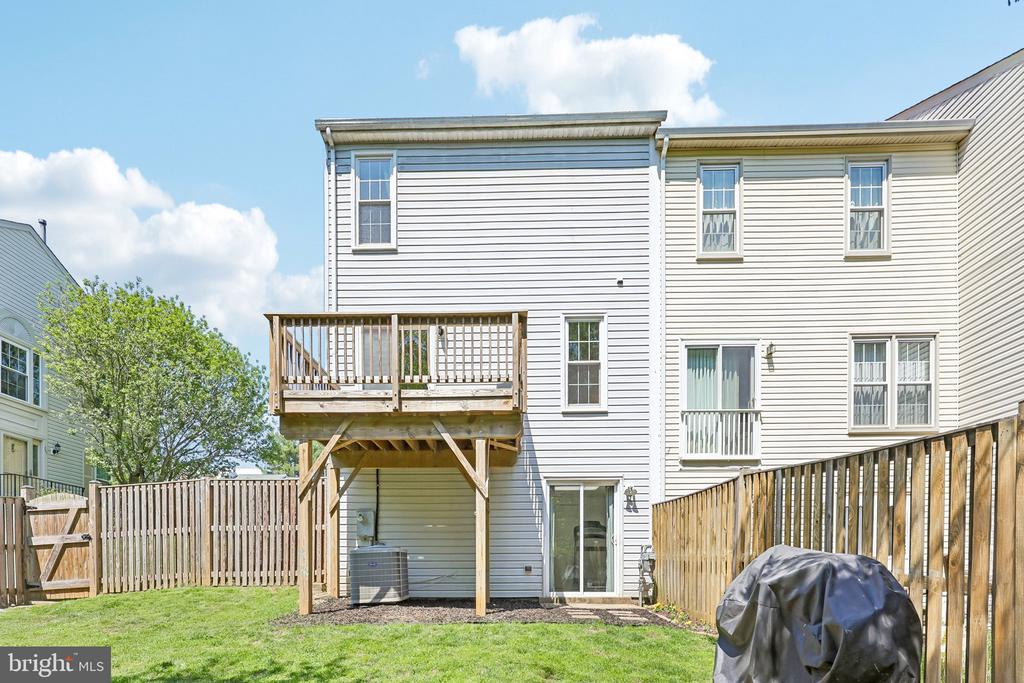 739 ARBOR CT, WARRENTON, Virginia 20186, 3 Bedrooms Bedrooms, ,2 BathroomsBathrooms,Residential,739 ARBOR CT,VAFQ2021870 MLS # VAFQ2021870