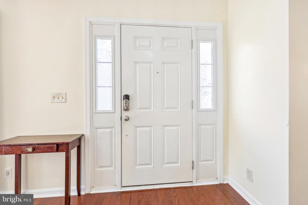 739 ARBOR CT, WARRENTON, Virginia 20186, 3 Bedrooms Bedrooms, ,2 BathroomsBathrooms,Residential,739 ARBOR CT,VAFQ2021870 MLS # VAFQ2021870