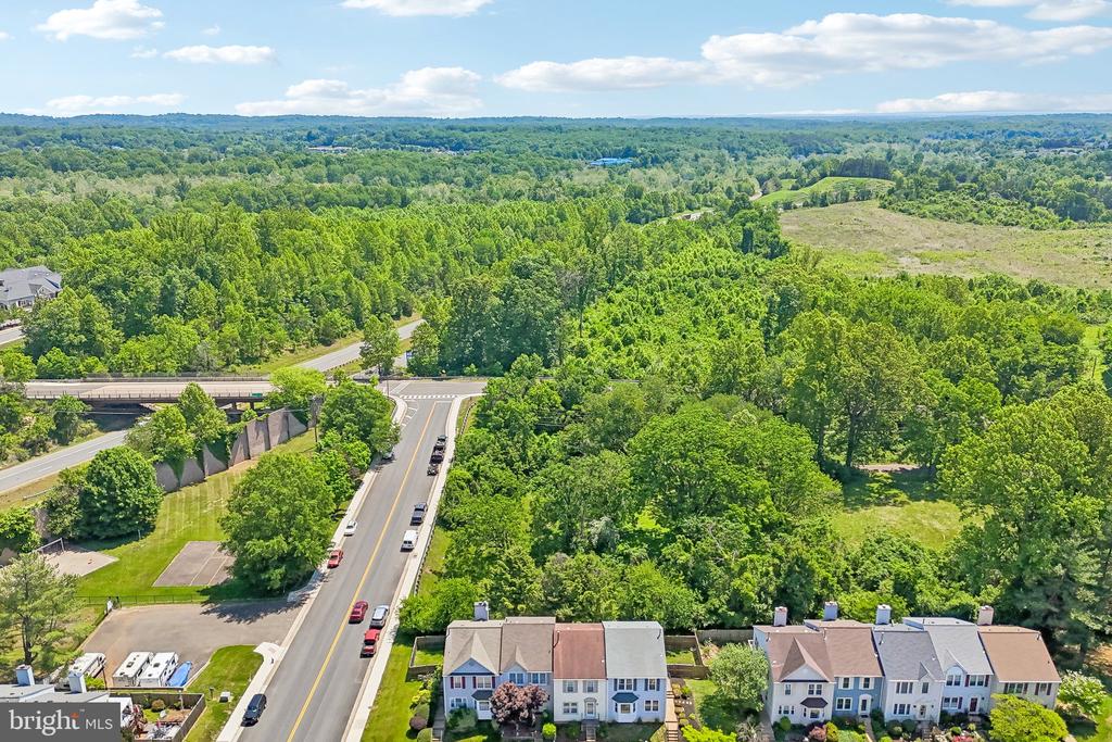739 ARBOR CT, WARRENTON, Virginia 20186, 3 Bedrooms Bedrooms, ,2 BathroomsBathrooms,Residential,739 ARBOR CT,VAFQ2021870 MLS # VAFQ2021870