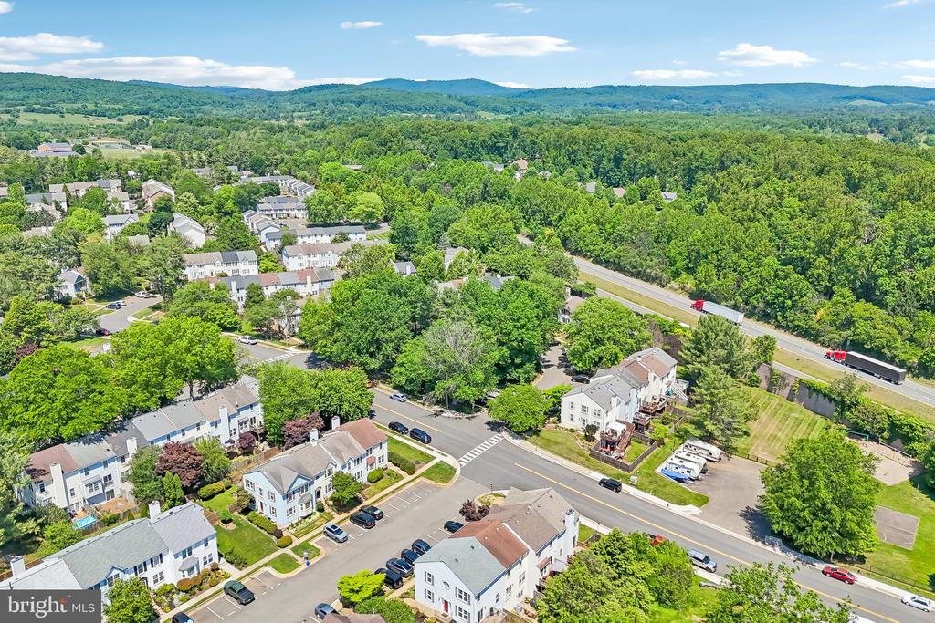 739 ARBOR CT, WARRENTON, Virginia 20186, 3 Bedrooms Bedrooms, ,2 BathroomsBathrooms,Residential,739 ARBOR CT,VAFQ2021870 MLS # VAFQ2021870
