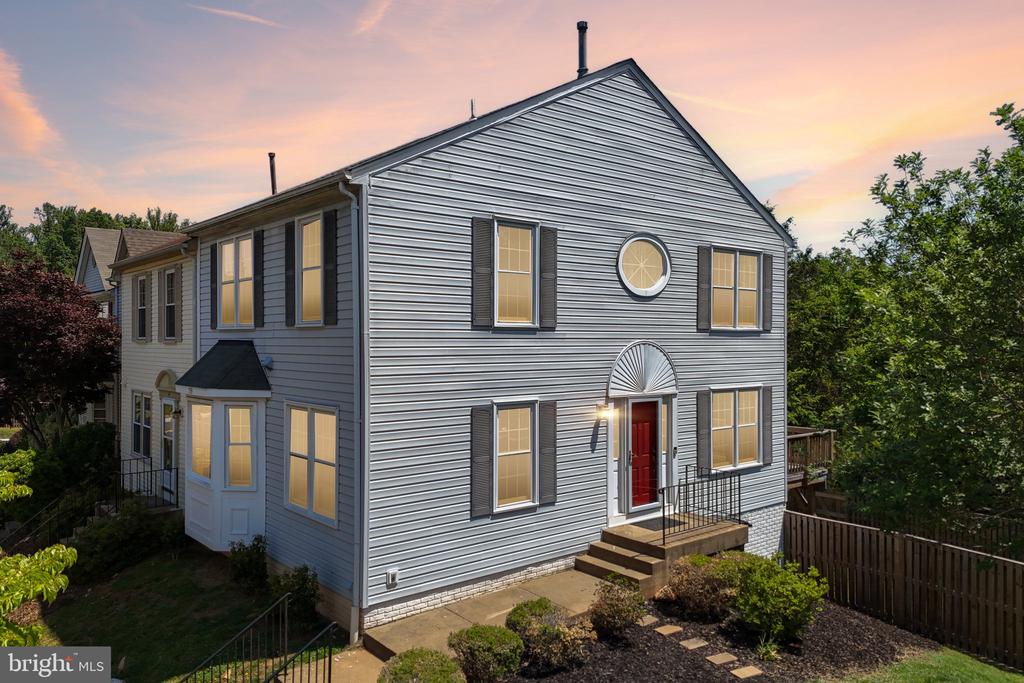 739 ARBOR CT, WARRENTON, Virginia 20186, 3 Bedrooms Bedrooms, ,2 BathroomsBathrooms,Residential,739 ARBOR CT,VAFQ2021870 MLS # VAFQ2021870